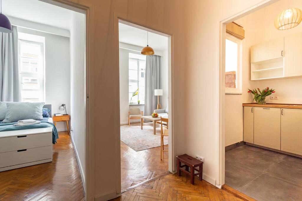 Royal Route Apartment Fully Equipped Krasków Εξωτερικό φωτογραφία