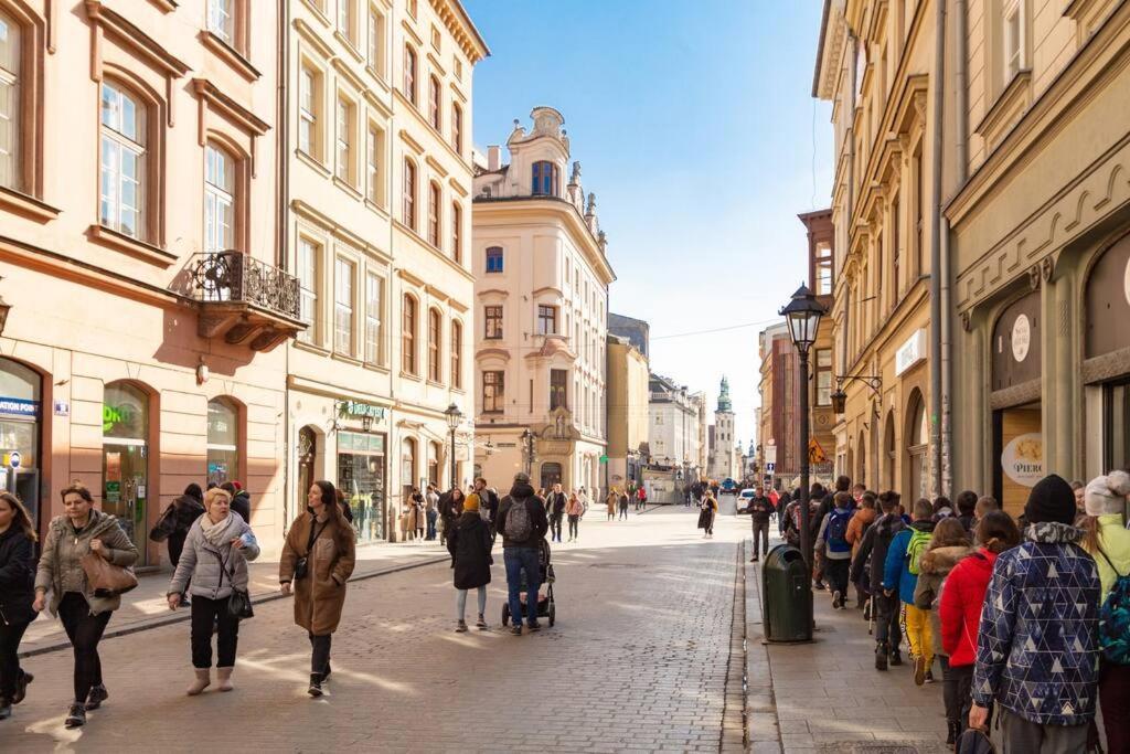 Royal Route Apartment Fully Equipped Krasków Εξωτερικό φωτογραφία
